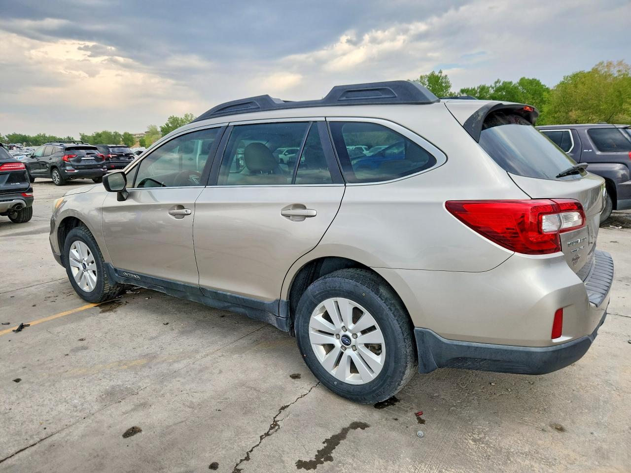 2016 SUBARU OUTBACK 2.5I — снимка 2