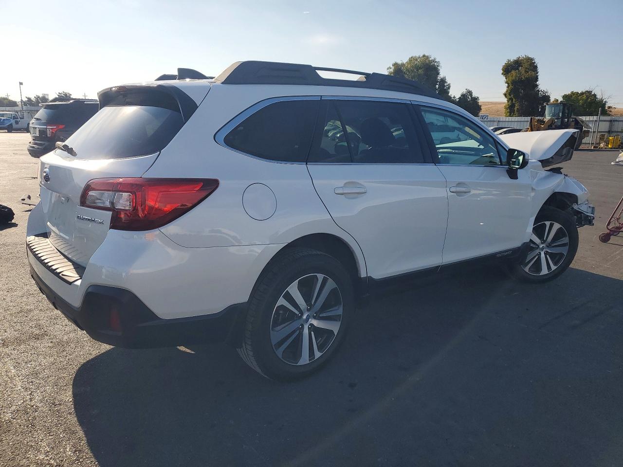 2018 SUBARU OUTBACK 2.5I LIMITED — снимка 3