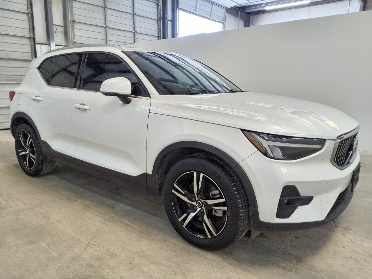 2023 VOLVO XC40 PLUS — снимка 4