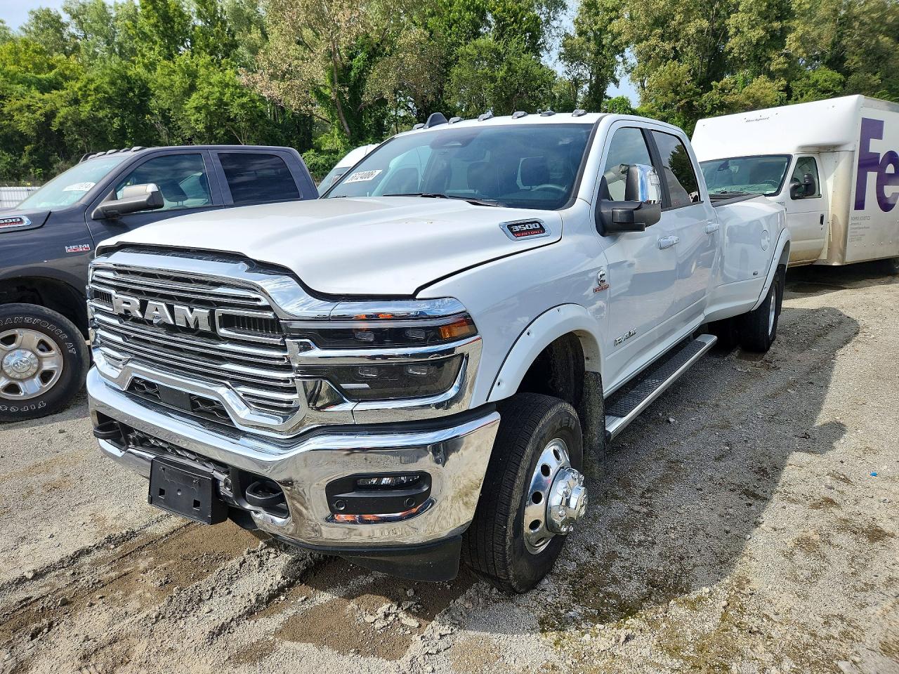 2025 RAM 3500 LARAMIE