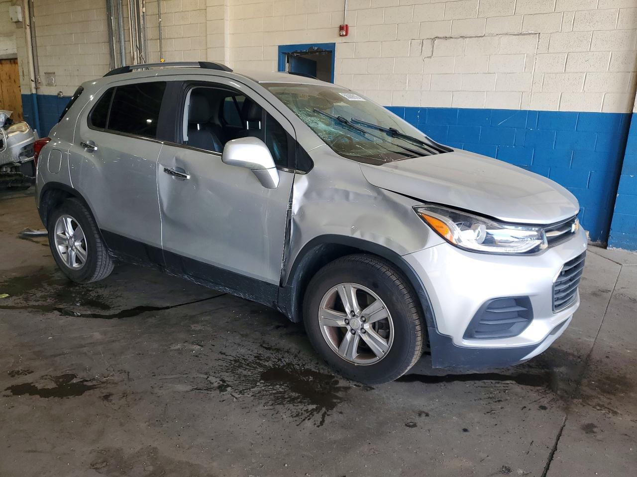 2017 CHEVROLET TRAX 1LT — снимка 4