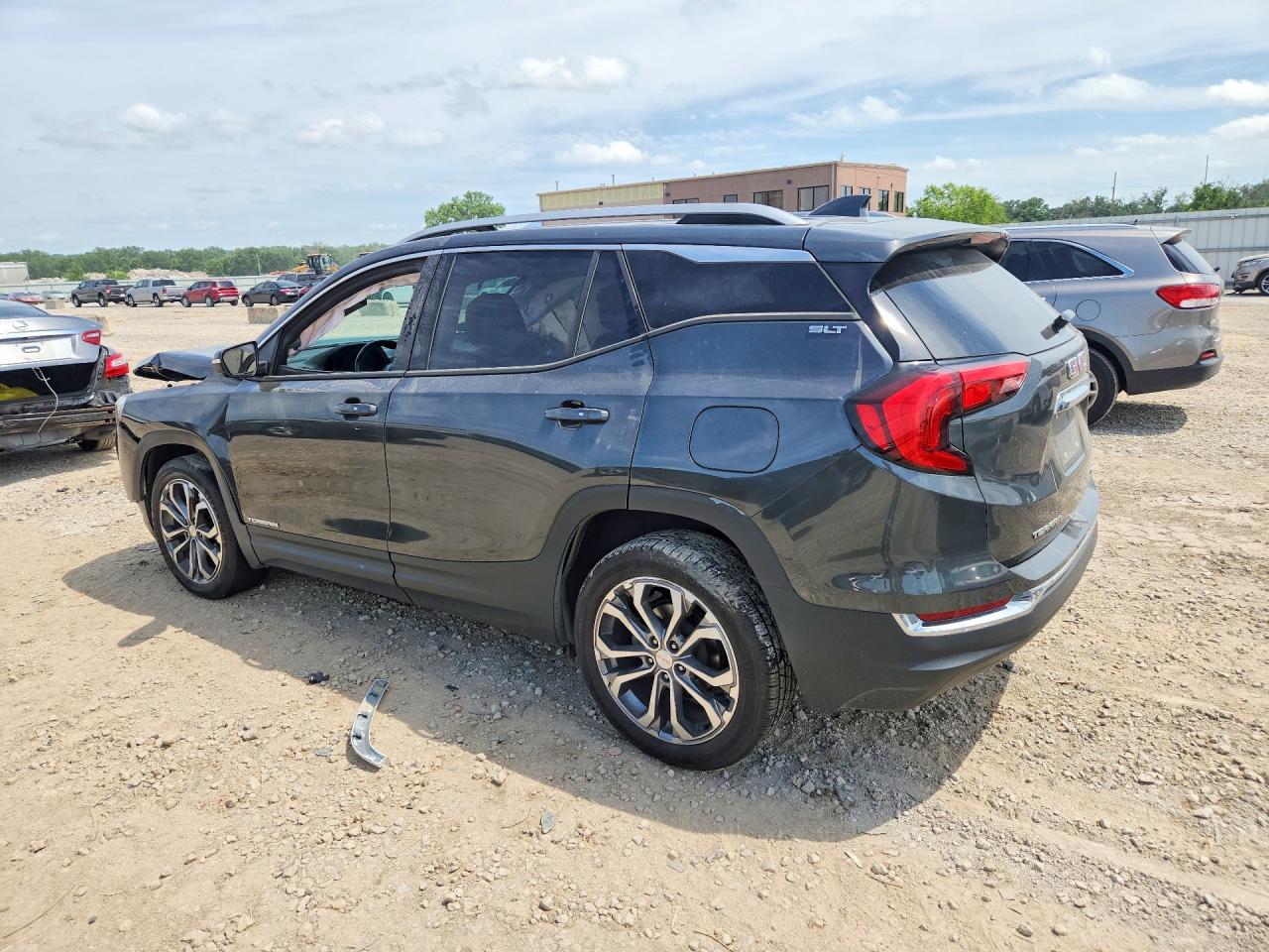 2018 GMC TERRAIN SLT — снимка 2