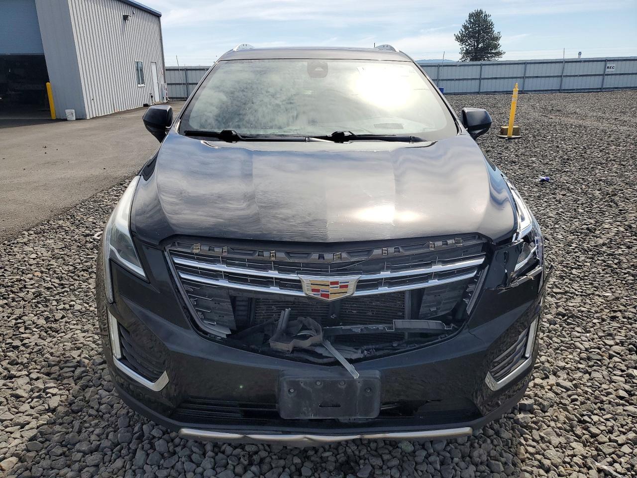 2017 CADILLAC XT5 PLATINUM — снимка 5