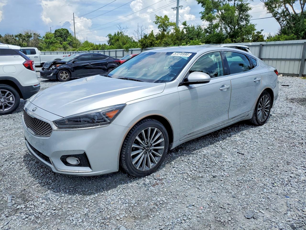 2017 KIA CADENZA PREMIUM