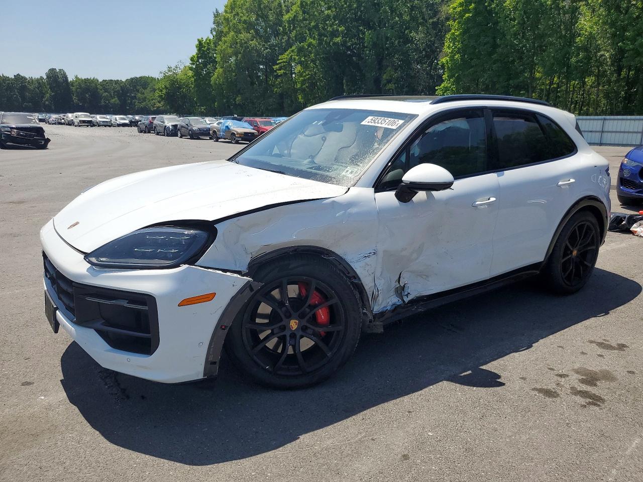 2025 PORSCHE CAYENNE GTS