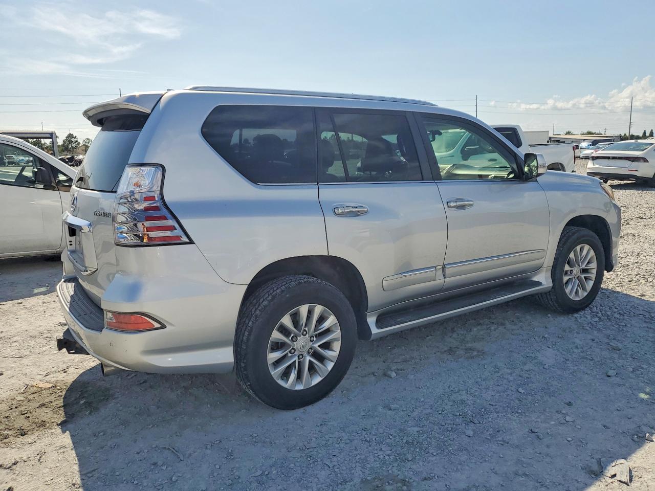 2016 LEXUS GX 460 — снимка 3