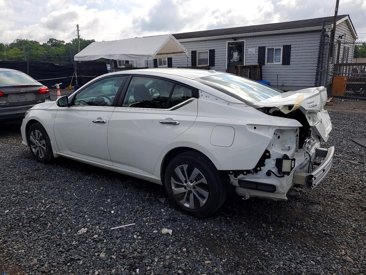 2020 NISSAN ALTIMA S — снимка 2