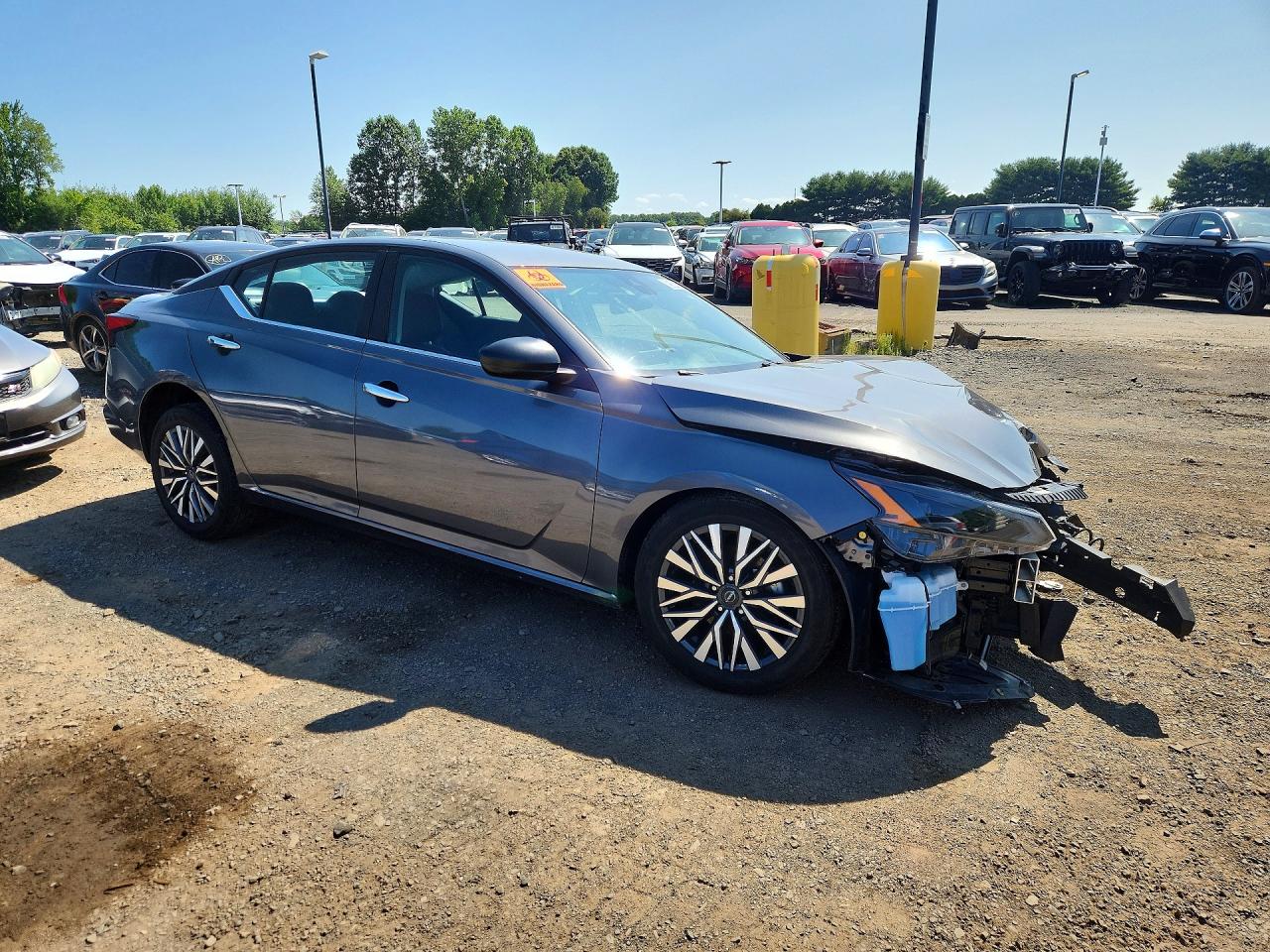 2025 NISSAN ALTIMA SV — снимка 4