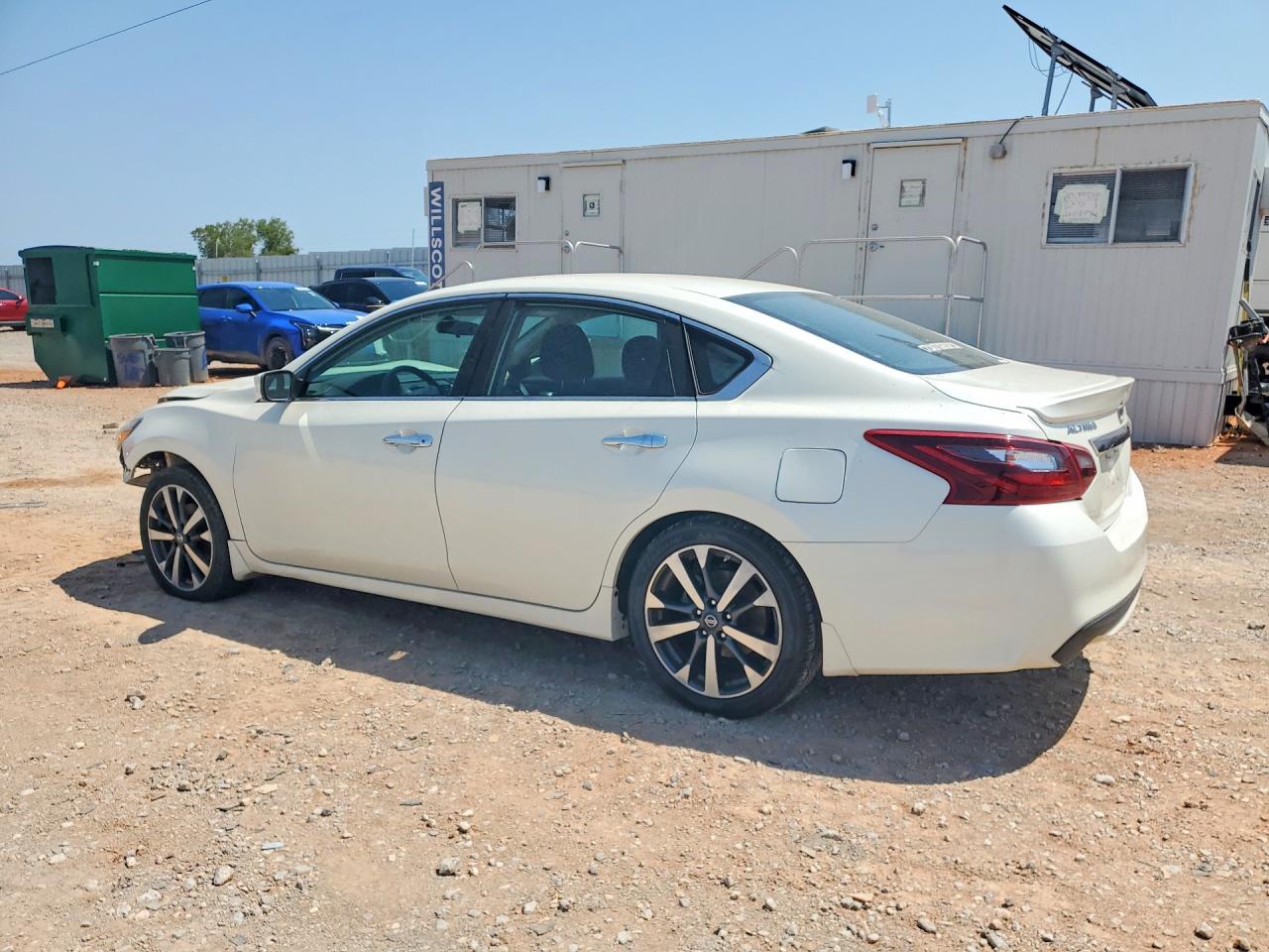 2017 NISSAN ALTIMA 2.5 SR — снимка 2