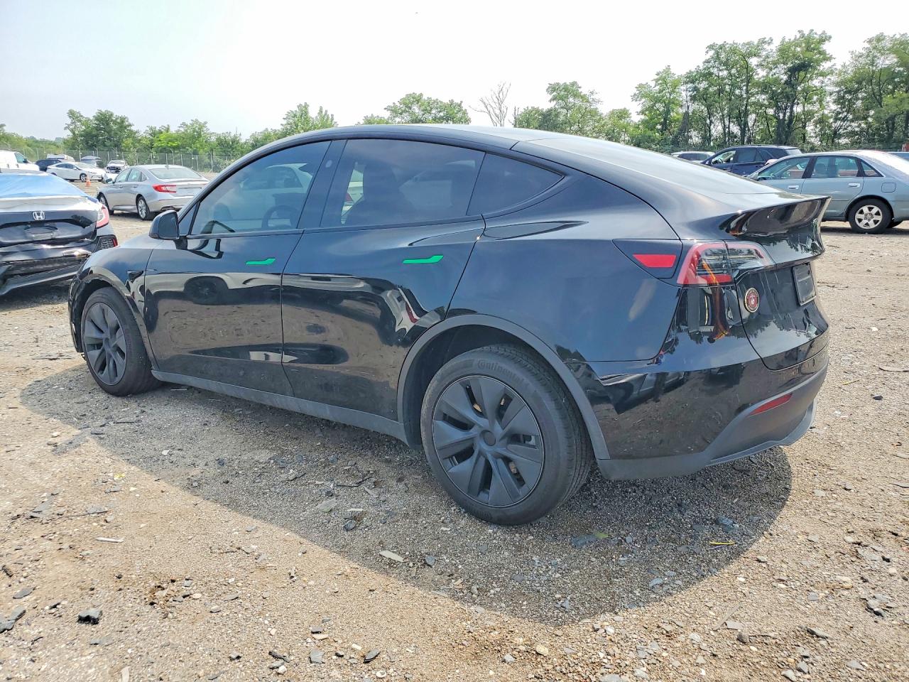 2025 TESLA MODEL Y — снимка 2