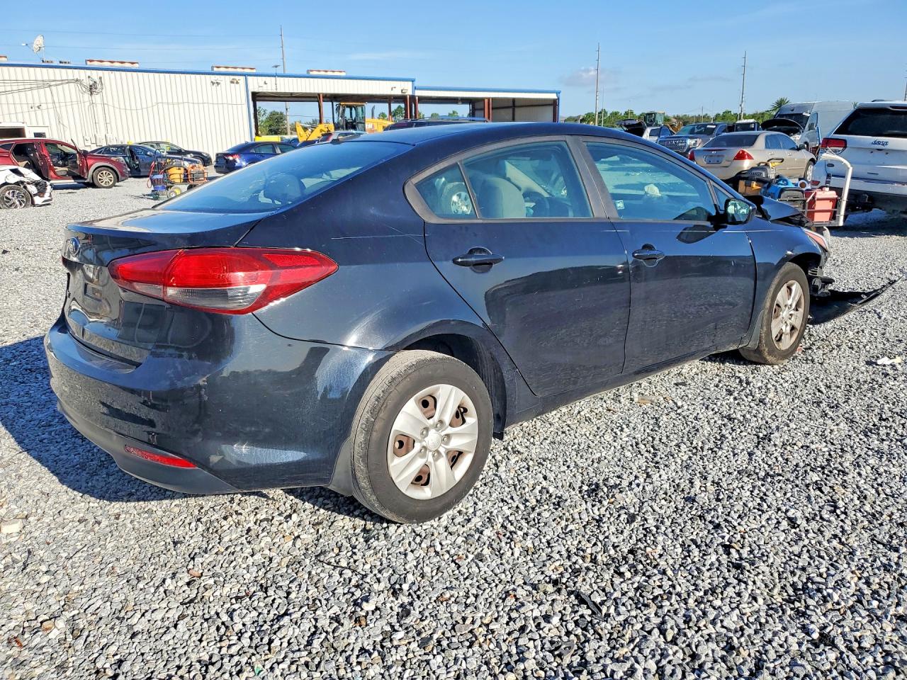 2017 KIA FORTE LX — снимка 3