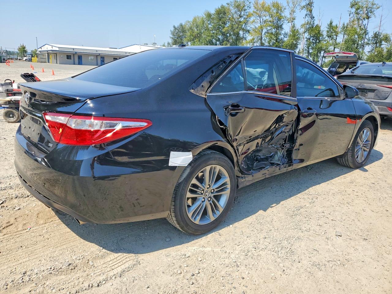2017 TOYOTA CAMRY SE — снимка 3