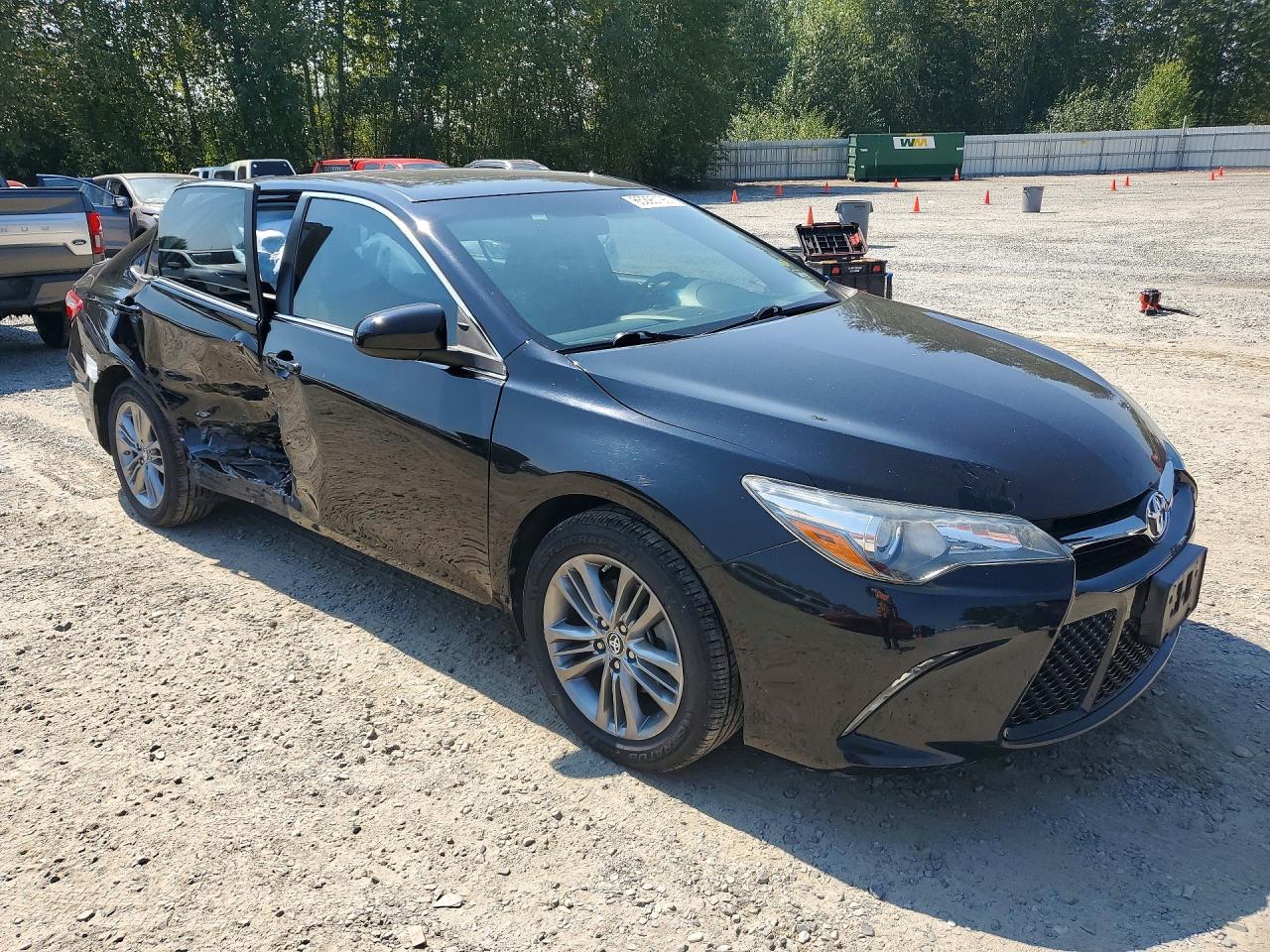 2017 TOYOTA CAMRY SE — снимка 4