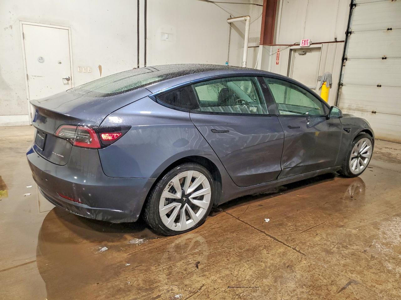 2022 TESLA MODEL 3 — снимка 3