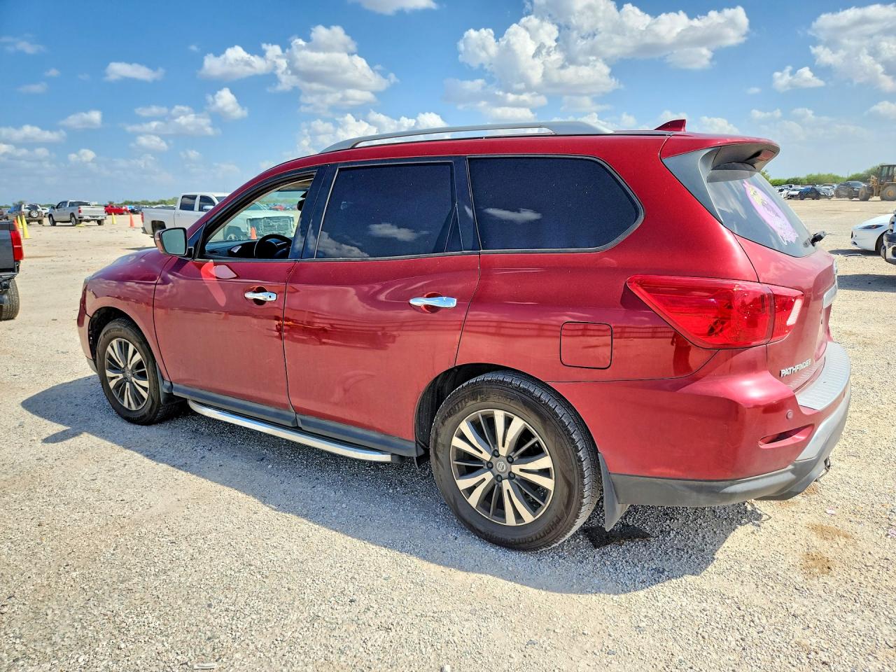 2020 NISSAN PATHFINDER SV — снимка 2