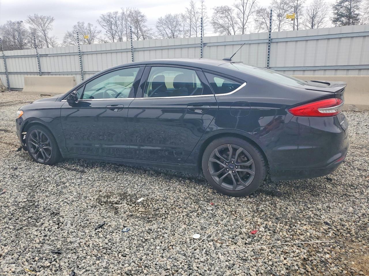 2018 FORD FUSION S — снимка 2