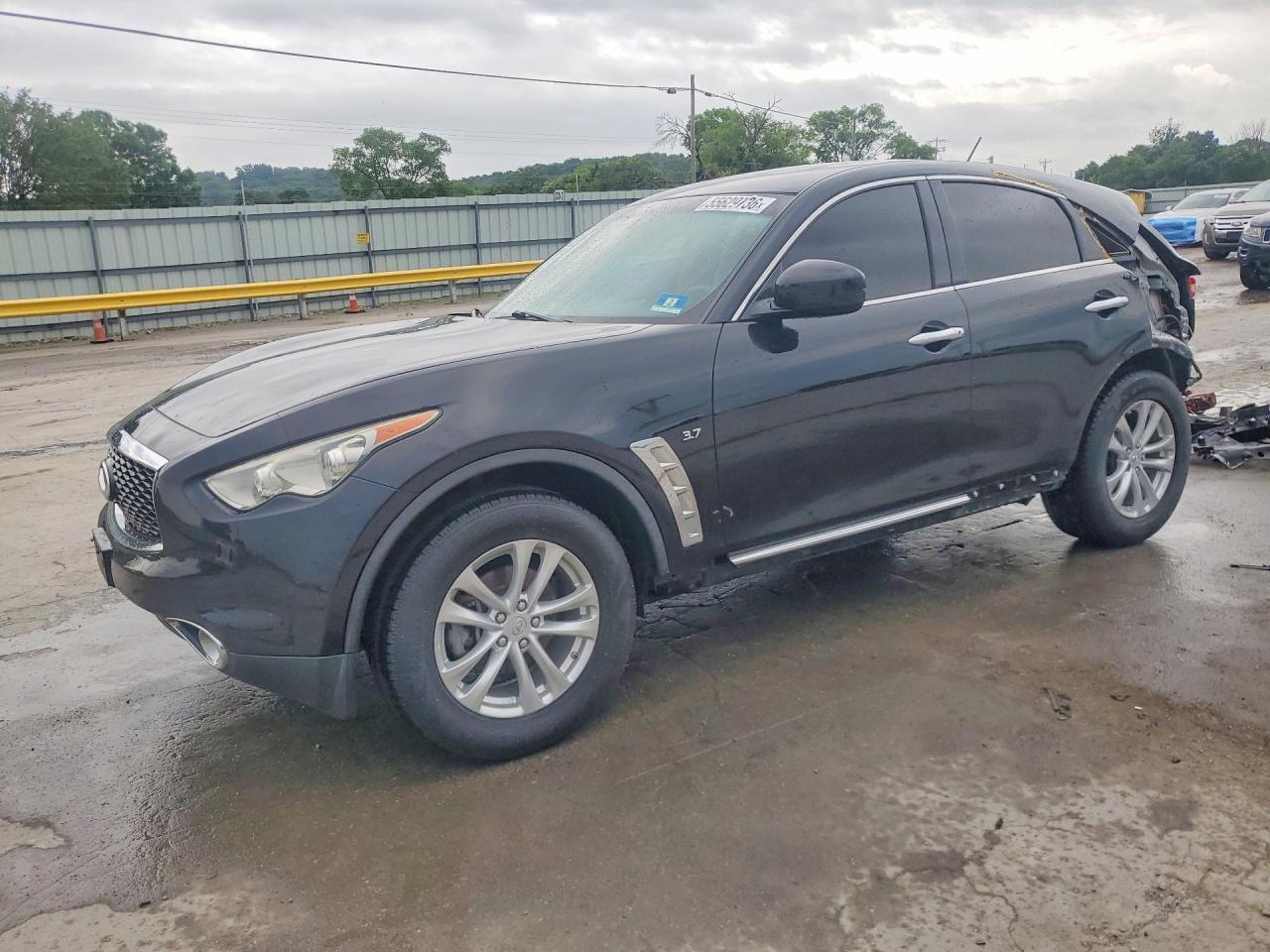 2017 INFINITI QX70 BASE