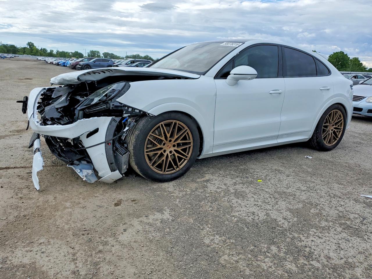 2026 PORSCHE CAYENNE GTS COUPE