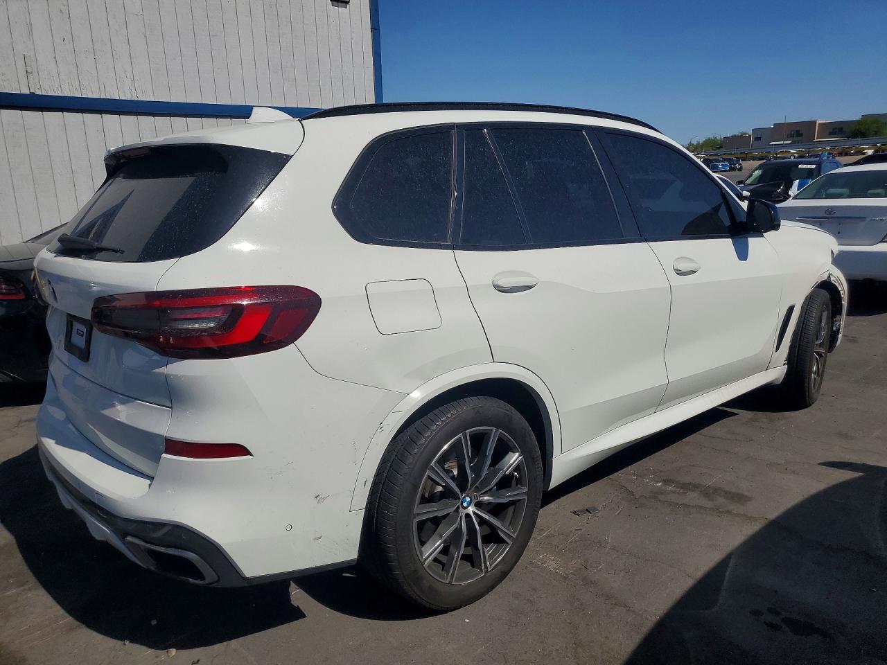 2022 BMW X5 M50I — снимка 3
