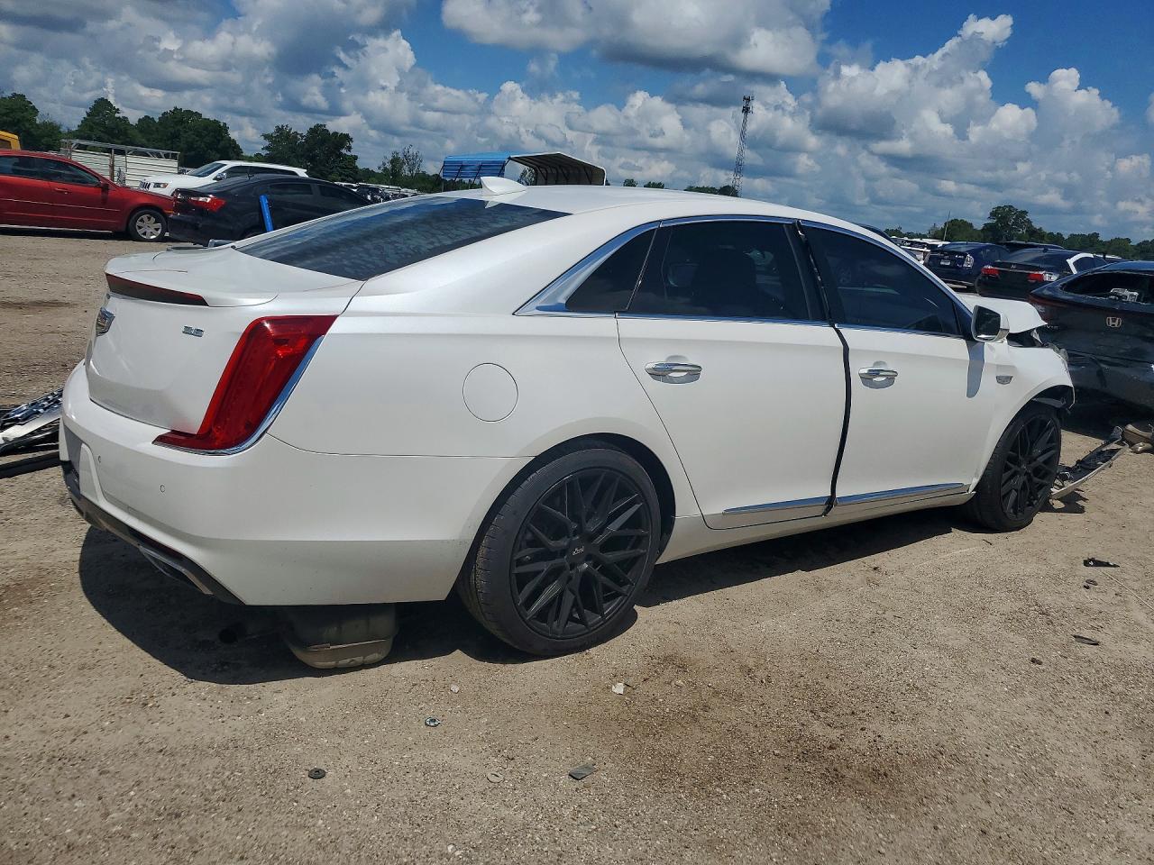 2018 CADILLAC XTS LUXURY — снимка 3