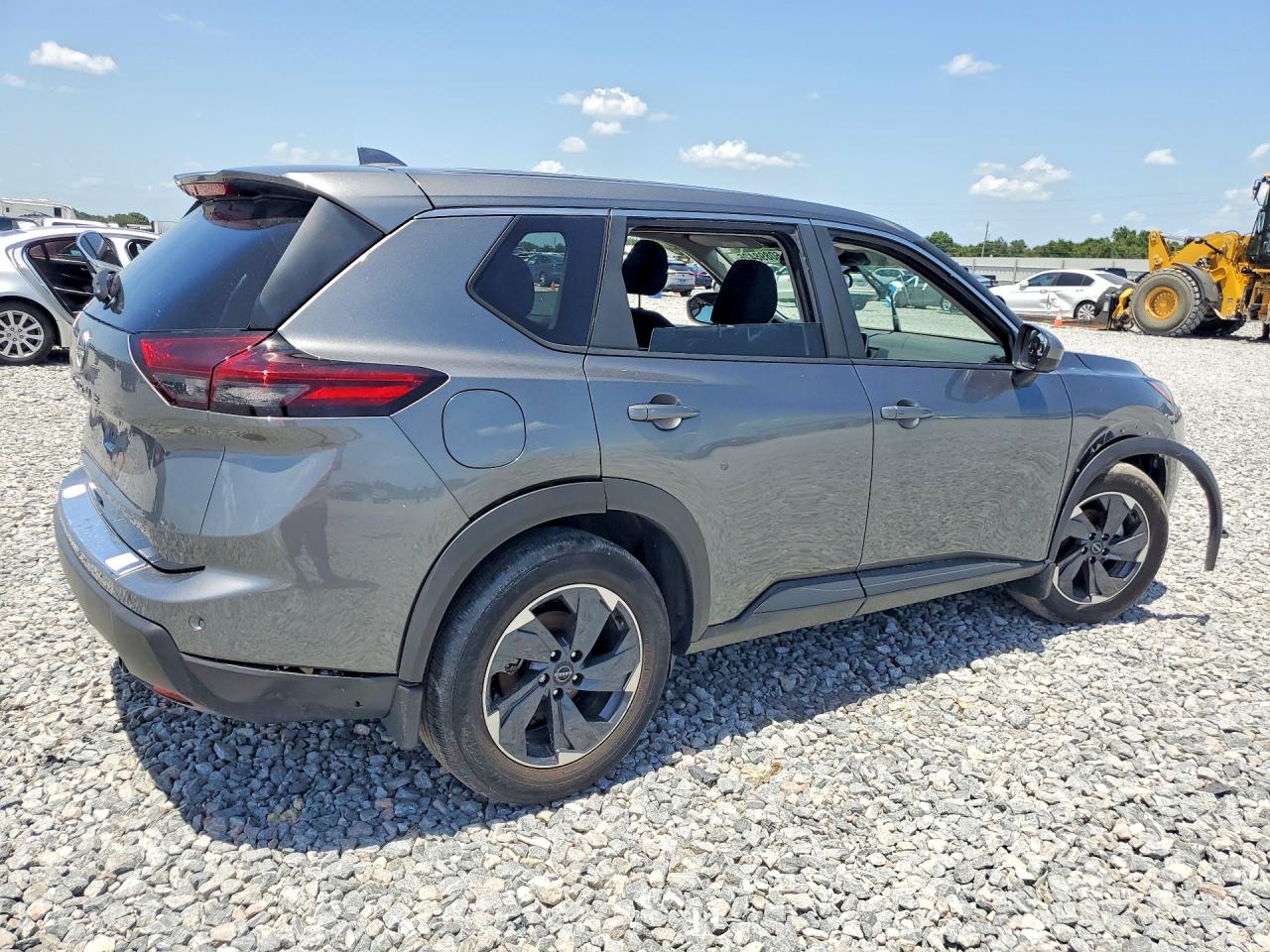 2026 NISSAN ROGUE SV — снимка 3