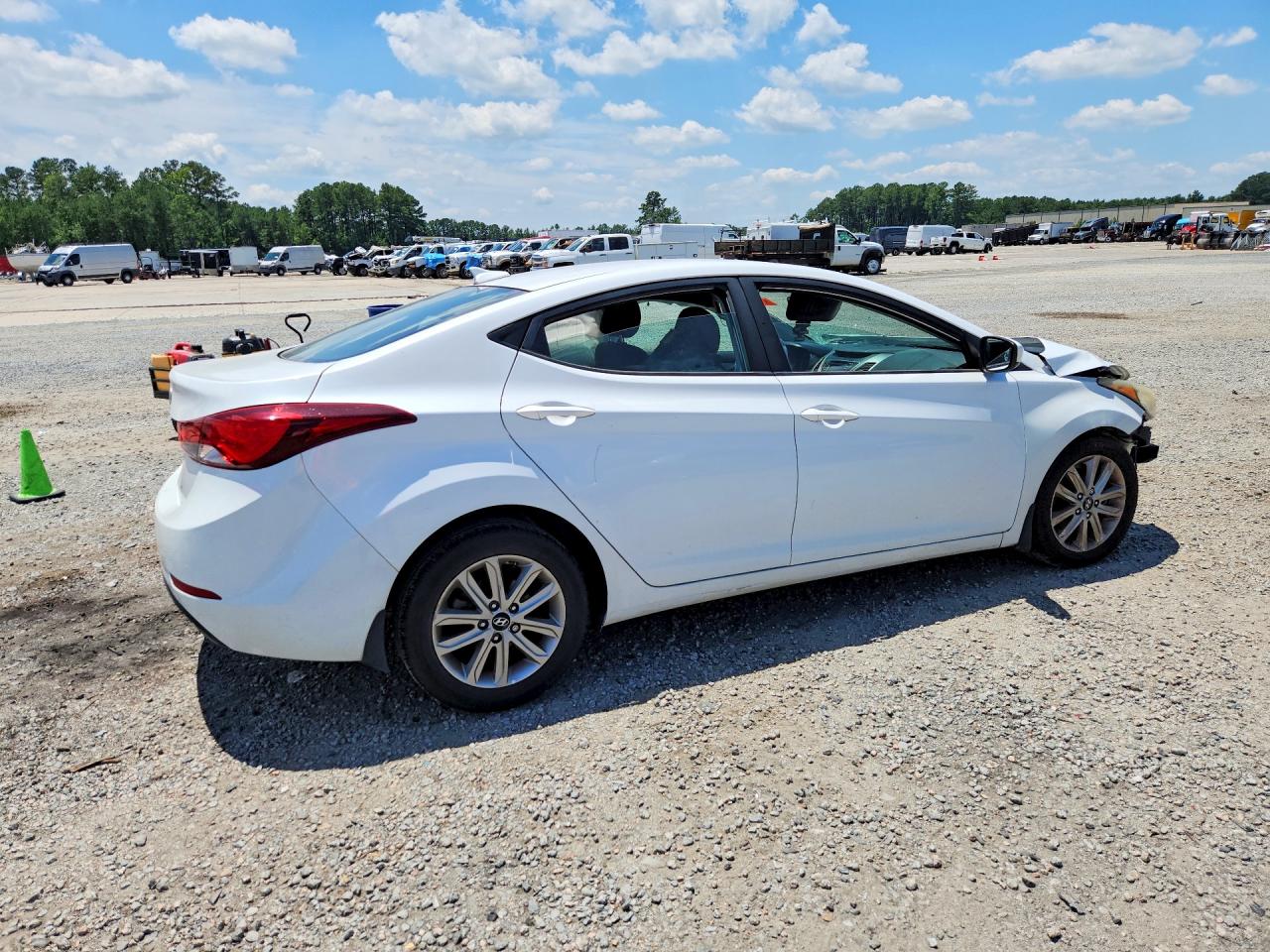 2016 HYUNDAI ELANTRA SE — снимка 3