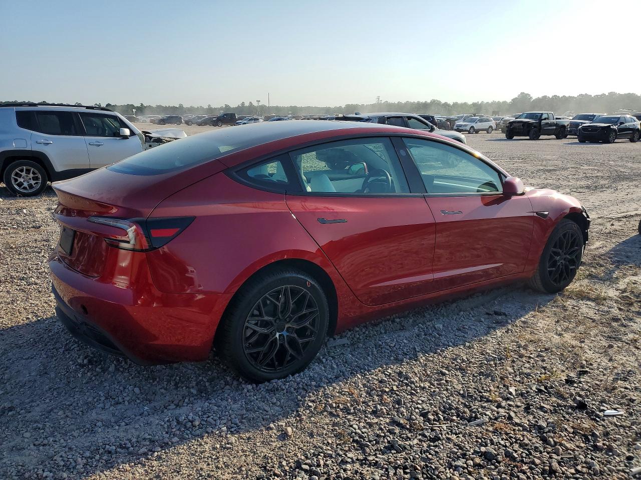 2025 TESLA MODEL 3 — снимка 3