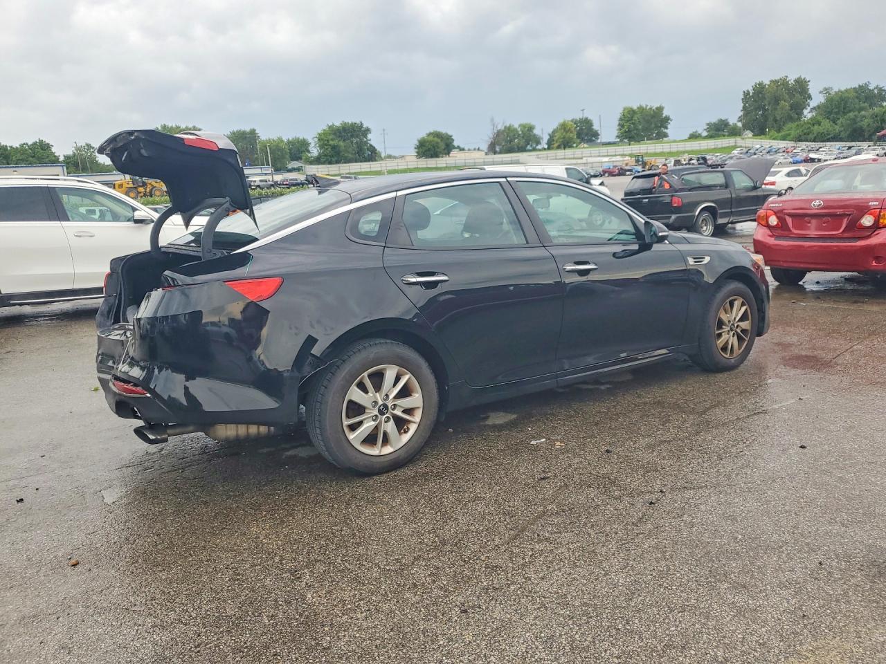 2017 KIA OPTIMA LX — снимка 3