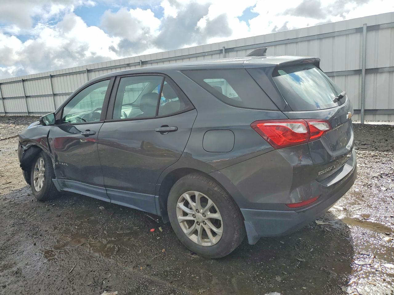 2020 CHEVROLET EQUINOX LS — снимка 2