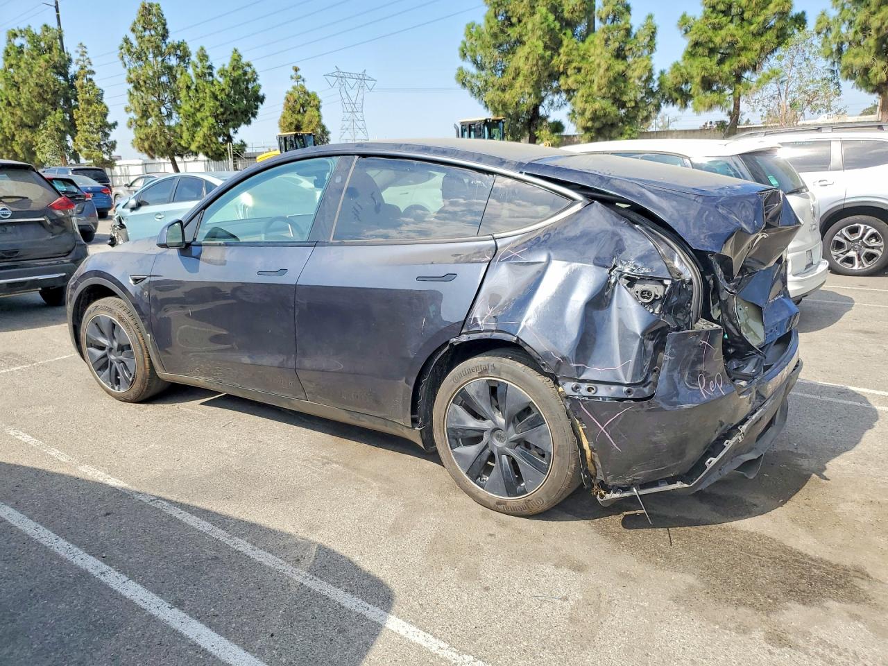 2025 TESLA MODEL Y — снимка 2