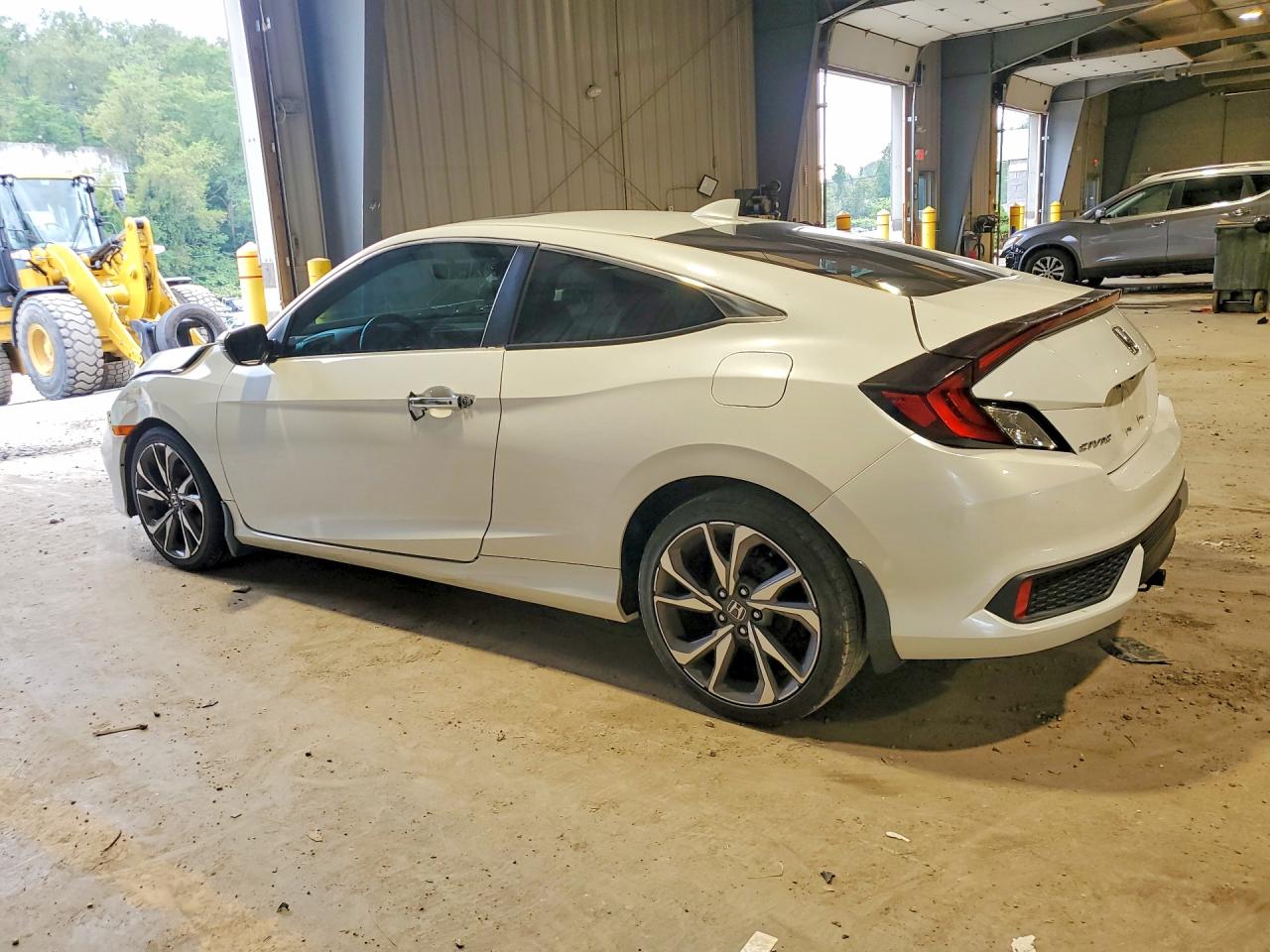 2019 HONDA CIVIC TOURING — снимка 2