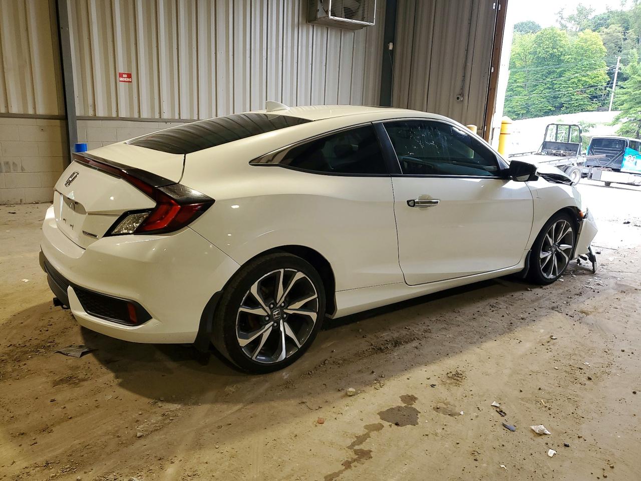 2019 HONDA CIVIC TOURING — снимка 3