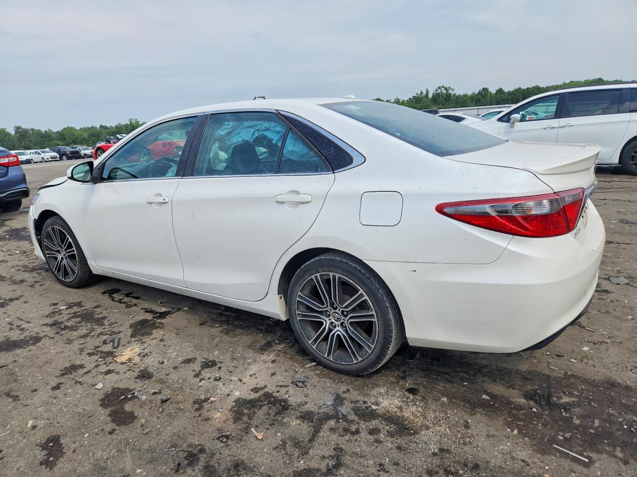 2016 TOYOTA CAMRY SPECIAL EDITION — снимка 2