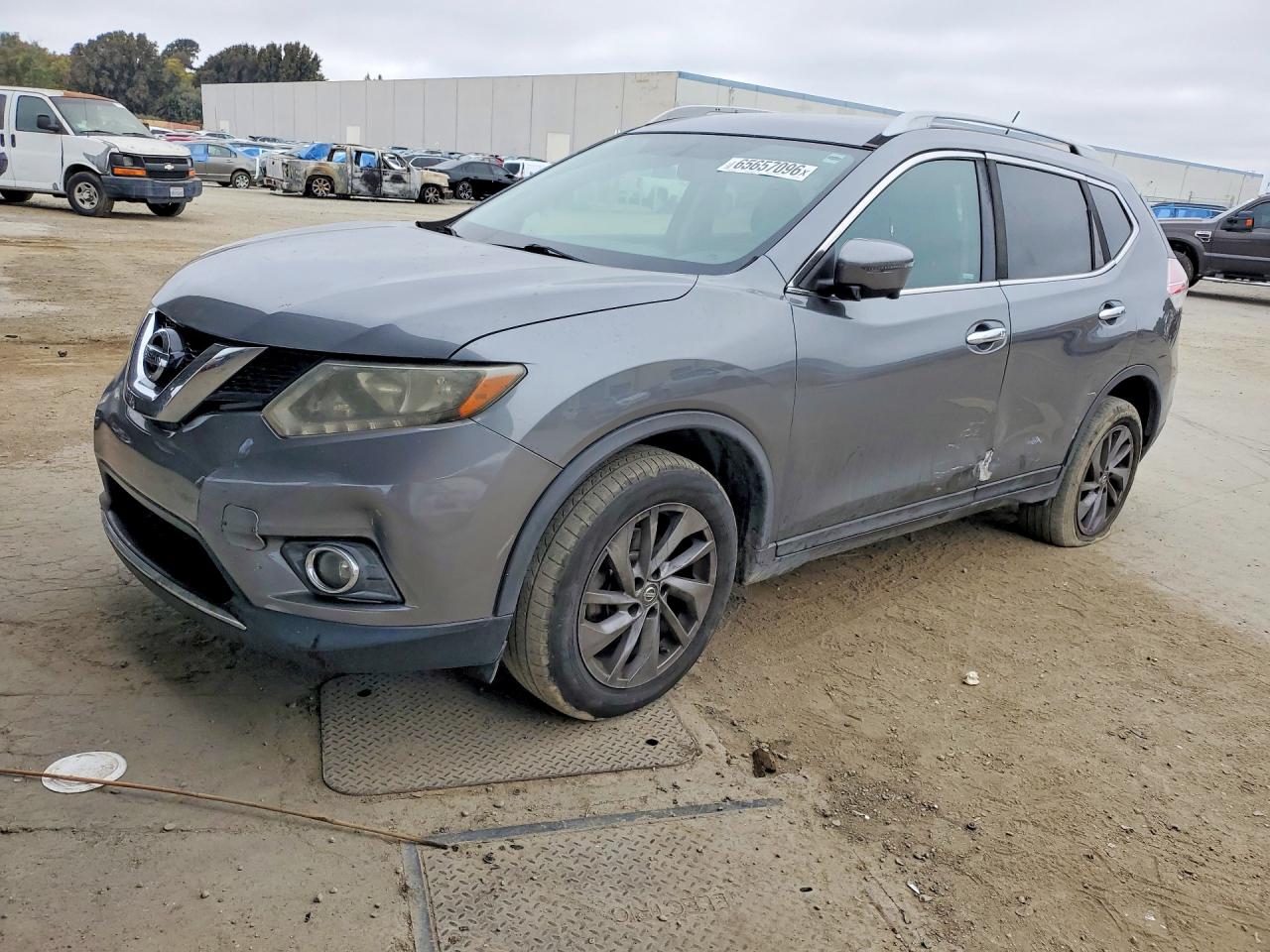2016 NISSAN ROGUE SL