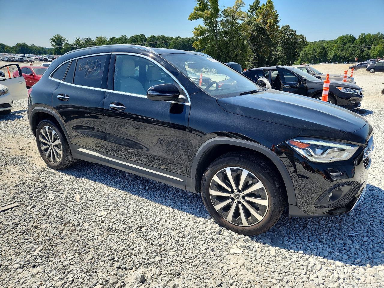 2023 MERCEDES-BENZ GLA 250 — снимка 4