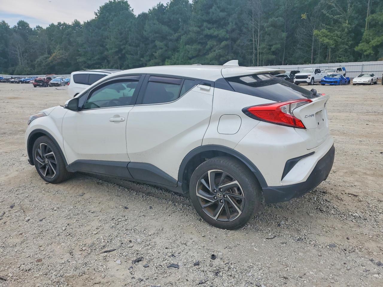 2020 TOYOTA C-HR LIMITED — снимка 2