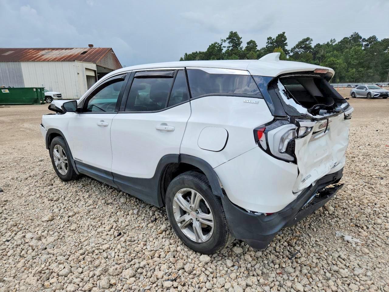 2020 GMC TERRAIN SLE — снимка 2