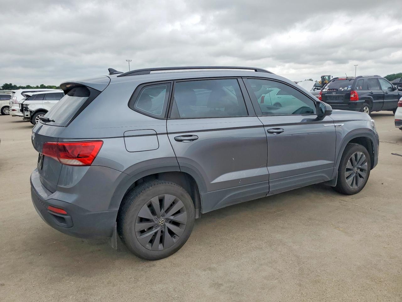 2023 VOLKSWAGEN TAOS S — снимка 3