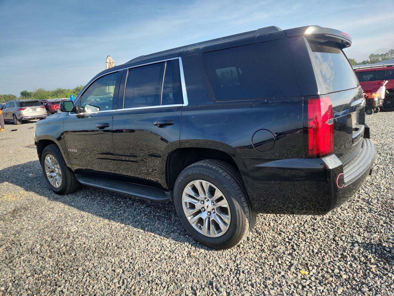 2017 CHEVROLET TAHOE C1500 LT — снимка 2