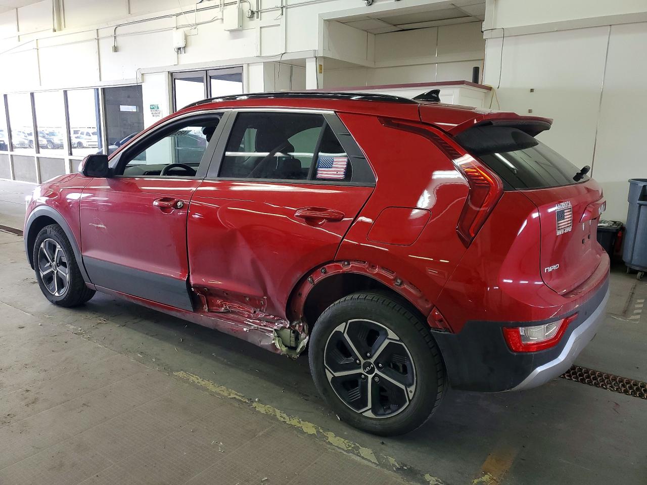 2023 KIA NIRO EX — снимка 2