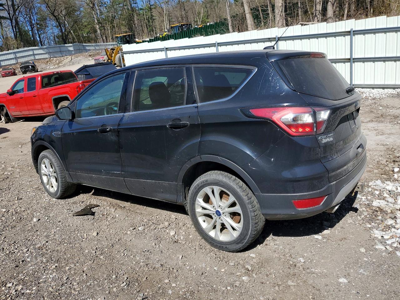 2017 FORD ESCAPE SE — снимка 2