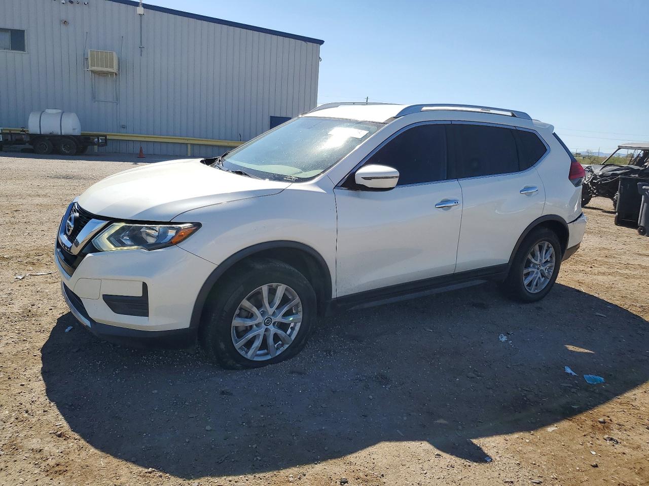 2017 NISSAN ROGUE SV