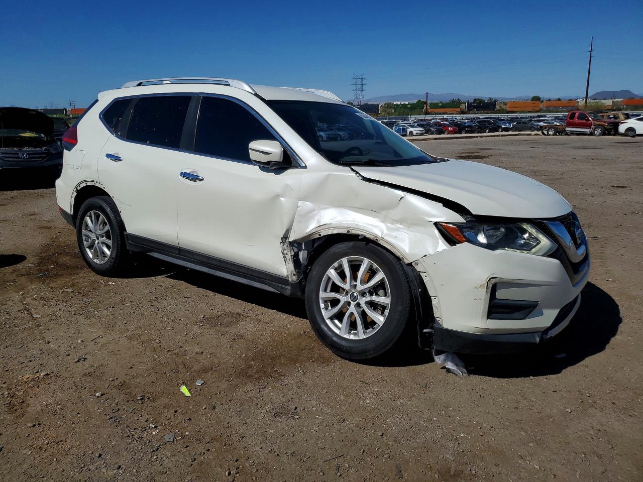 2017 NISSAN ROGUE SV — снимка 4