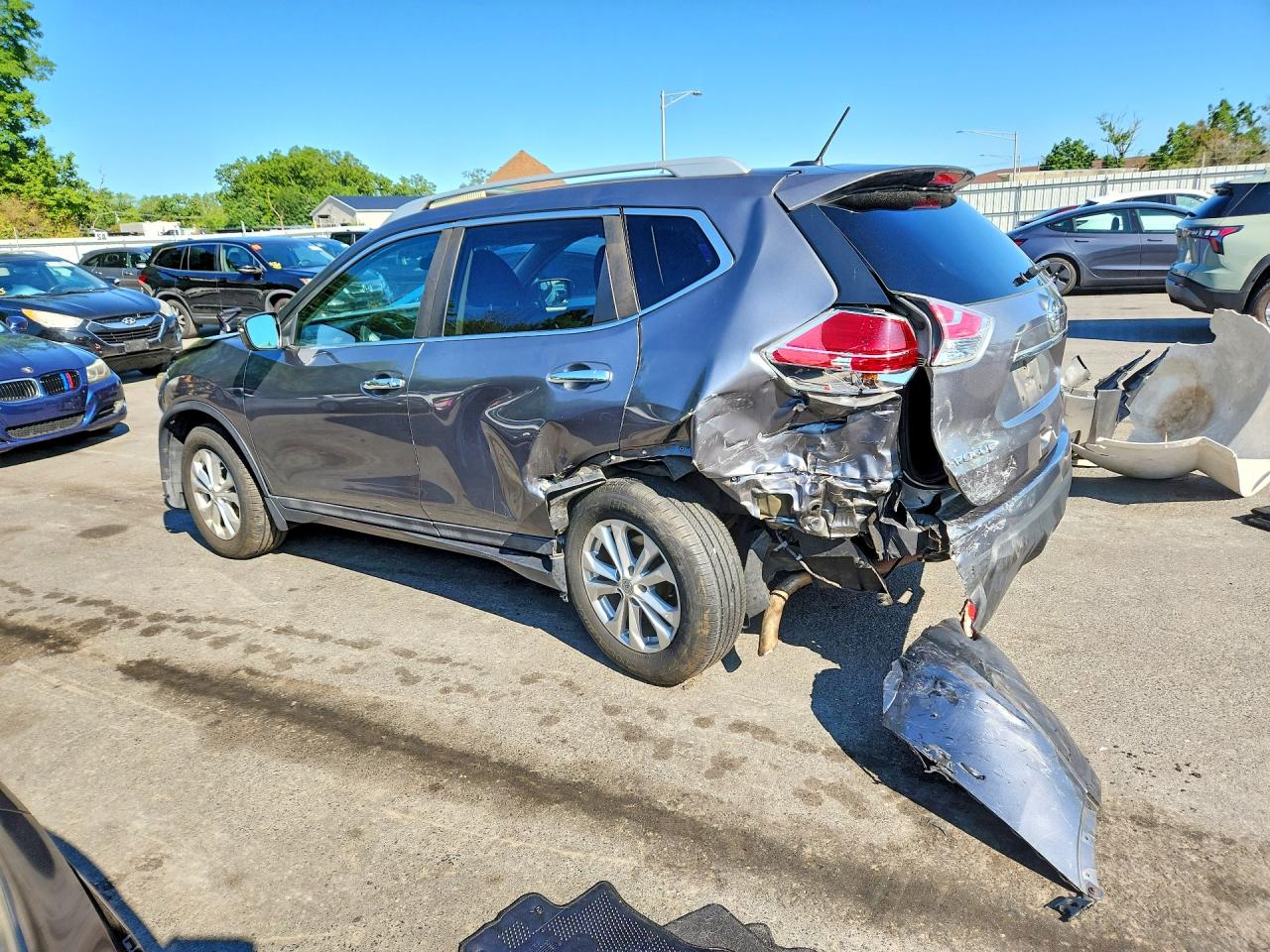 2016 NISSAN ROGUE SV — снимка 2