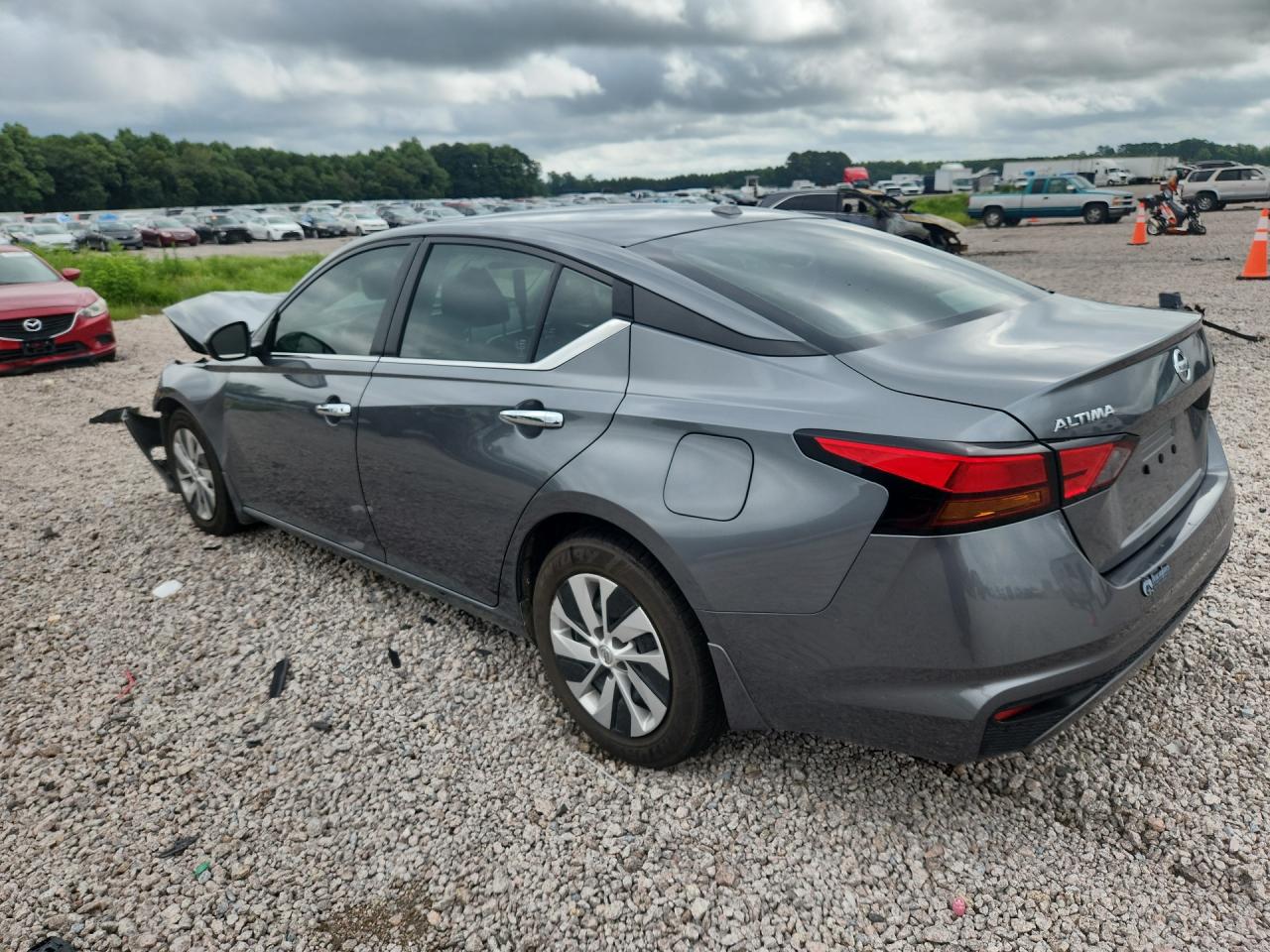 2020 NISSAN ALTIMA S — снимка 2