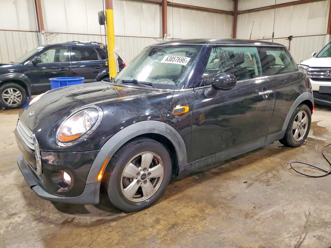 2015 MINI COOPER