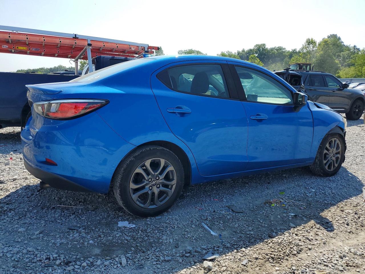 2019 TOYOTA YARIS LE — снимка 3