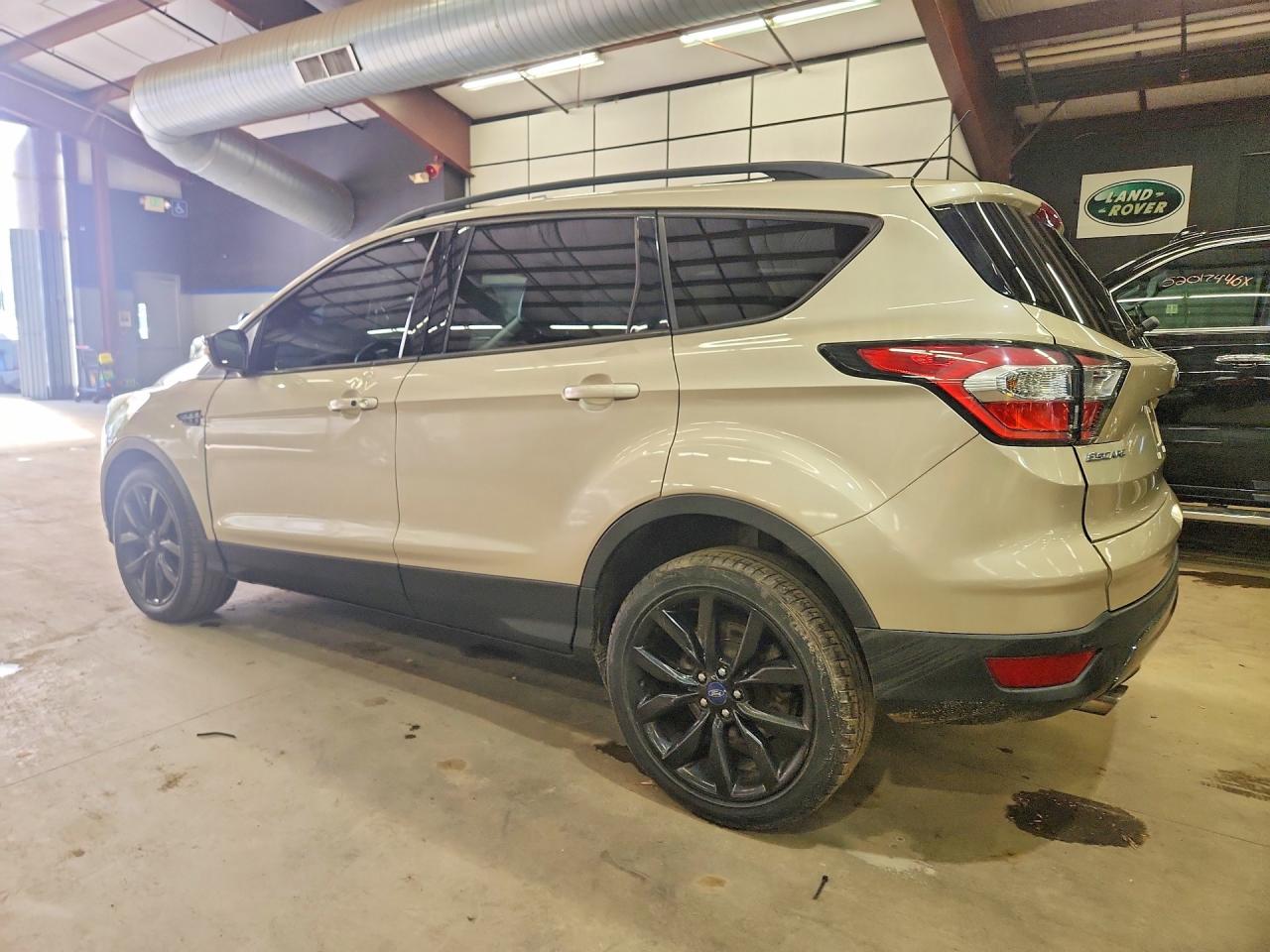 2017 FORD ESCAPE TITANIUM — снимка 2