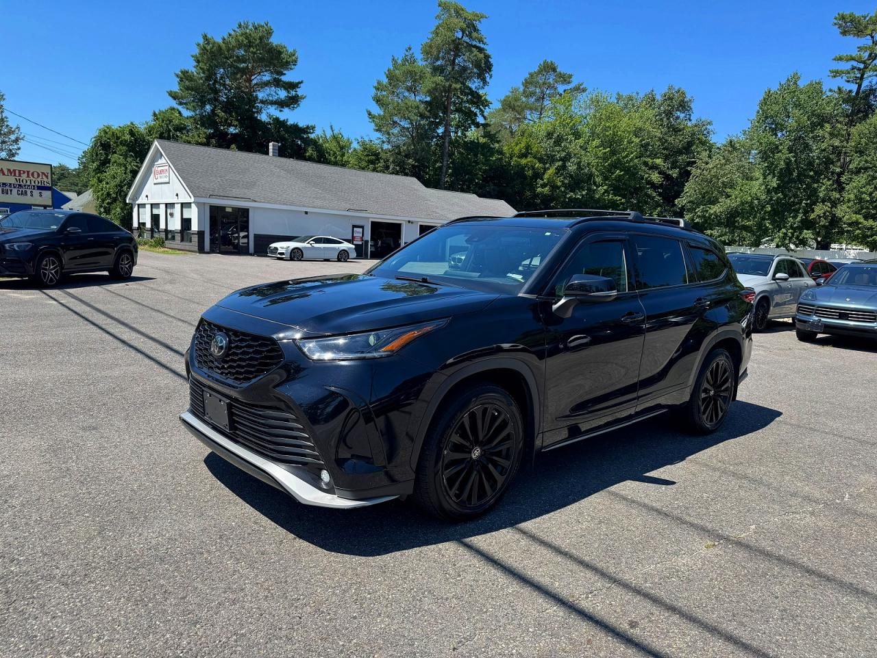 2023 TOYOTA HIGHLANDER XSE