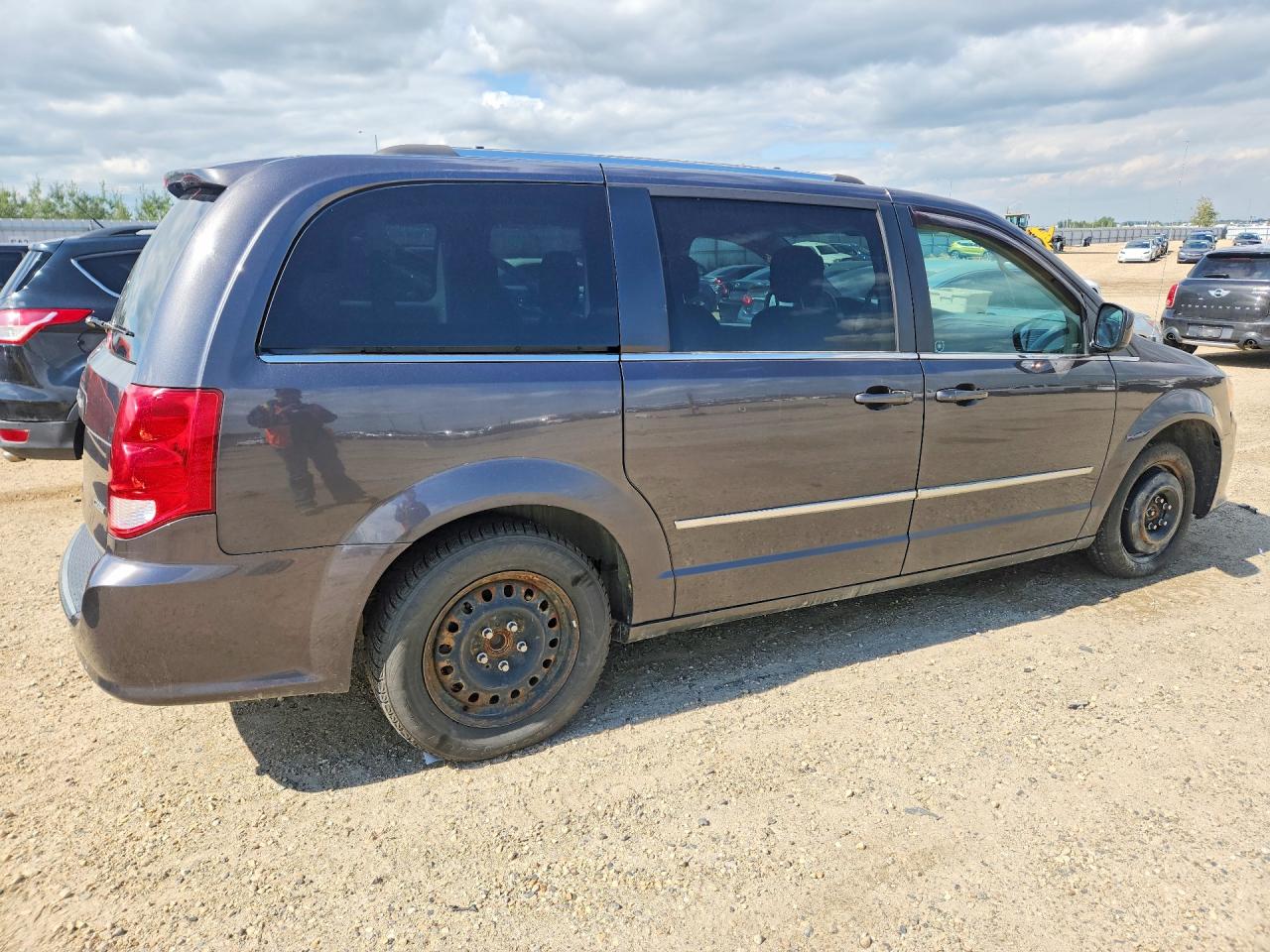 2015 DODGE GRAND CARAVAN CREW — снимка 3